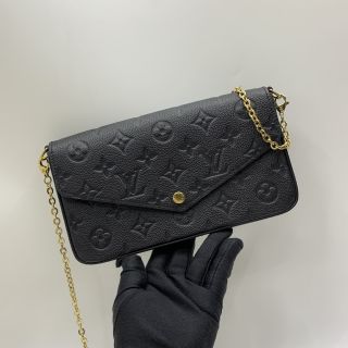 M64064 POCHETTE FELICIE BLACK WITH INITIAL