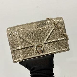 GOLD PATENT CHAIN WALLET