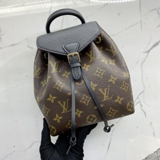 Louis Vuitton Montsouris BB NM Bag