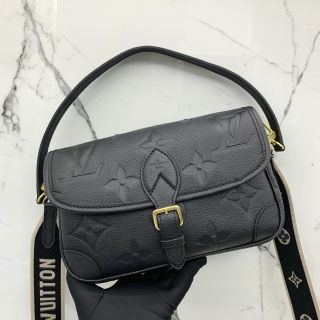 Replica Louis Vuitton Diane Bag In Monogram Empreinte Leather M46386