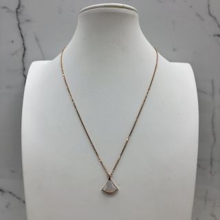 Diva Dream Necklace