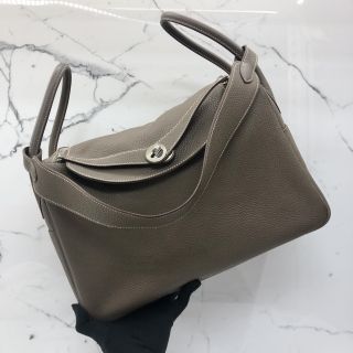 Hermes Bag Lindy 34 Etoupe, Q Stamp