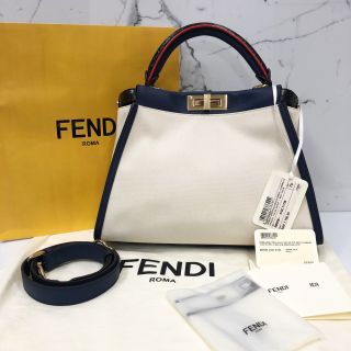 Fendi Peekaboo Iconic Medium