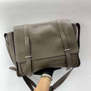 Steve Messenger Bag, R Square Stamp