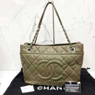 Chanel Bag No.17 Chain Tote in Caviar Skin