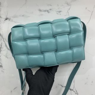 PILLOW PADDED CASETTE SHOULDER TURQUOISE