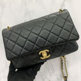 Small Matelassé Flap in Lambskin