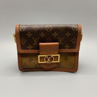 LOUIS VUITTON BAG MONOGRAM M44580 MINI DAUPHINE FO0250