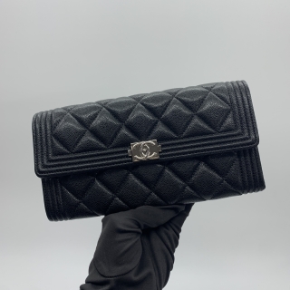 CHANEL SLG BOY CAVIAR SKIN LONG WALLET SHW NO.28 W/CARD 28549587