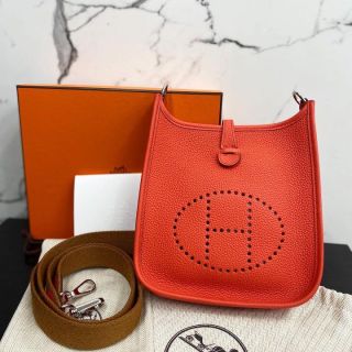 Hermes Evelyne I 16, Y stamp