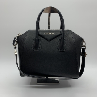 GIVENCHY BAG ANTIGONA SMALL 27CM BLACK