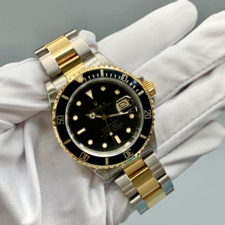ROLEX WATCH SUBMARINER 16613 WATCH ONLY L545069