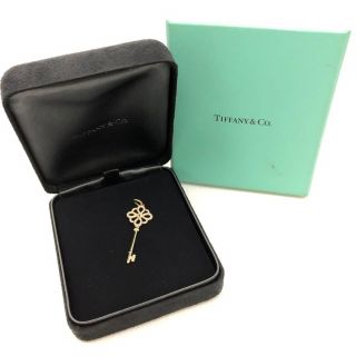 Tiffany Knot Key Pendant 18k with Diamonds