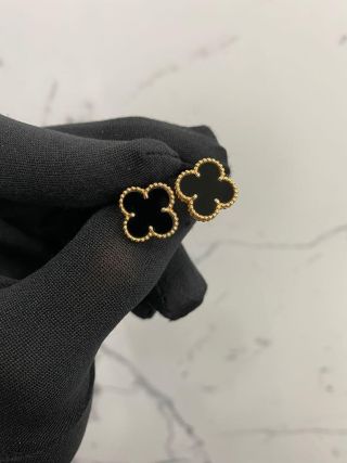 Van Cleef & Arpels Vintage Alhambra Onyx Piercings