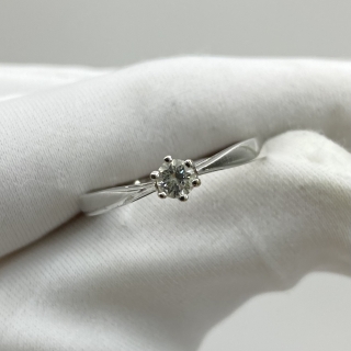 NO BRAND K18 / 750 0.08CT DIAMOND 1.47G RING