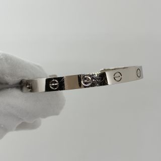 OPEN LOVE BANGLE WG #18 24.9G WITH BOX AND GUARANTEE