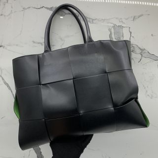 LARGE ARCO TOTE BLACK LEATHER