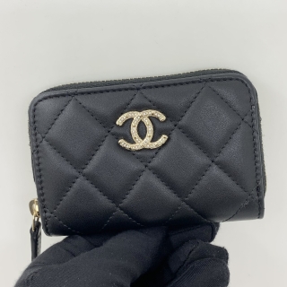 CHANEL SLG LAMBSKIN AP4729 25A ROUND ZIP RHINESTONE COCOMARK COIN CARD CASE BLACK