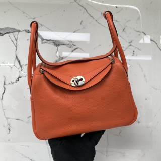 HERMES BAG LINDY 26 TAURILLON CLEMENCE BICOLOUR 9T CAPUCINE/DARK BROWN PHW A STAMP APY010BM