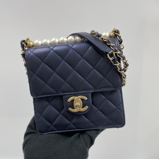 CHANEL BAG LAMBSKIN AS0584 PEARL CHAIN SHOULDER NAVY GHW NO.29 (SALES ITEM)