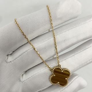VAN CLEEF & ARPELS FINE JEWELRY NECKLACE VINTAGE ALHAMBRA TIGER EYE, FULLSET 2024