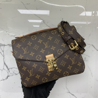 LOUIS VUITTON BAG MONOGRAM M44875 POCHETTE METIS 2WAY AR1127
