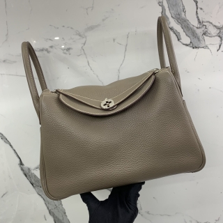 HERMES BAG LINDY 30 TAURILLION CLEMENCE ETOUPE, □O STAMP