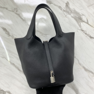 HERMES BAG PICOTIN 22 MM C STAMP TAURILLON CLEMENCE PHW NOIR BLACK (W/LOCK, NO KEY)