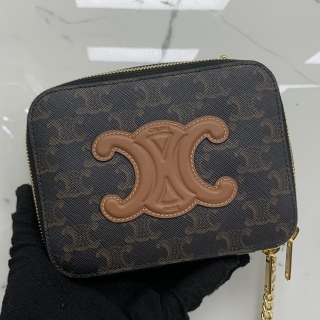 CELINE BAG TRIOMPHE BOX ON CHAIN 5-BB-4263