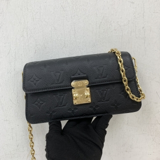 LOUIS VUITTON BAG EMPREINTE M82637 METIS WALLET ON CHAIN BLACK