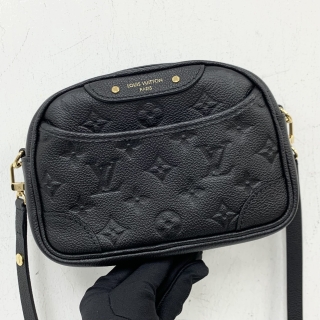 LOUIS VUITTON BAG EMPREINTE M25518 TINY CAMERA RFID