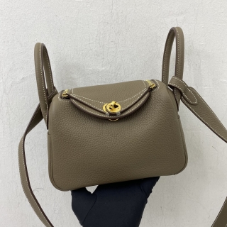 HERMES BAG LINDY MINI 20 ETOUPE CLEMENCE K STAMP GHW