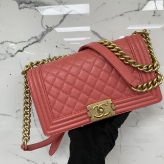 CHANEL BAG BOY 25CM MEDIUM CAVIAR SKIN GHW NO.25 W CARD 25988692
