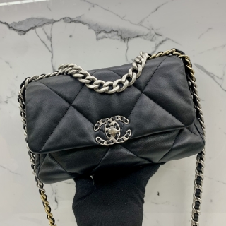 CHANEL BAG CHANEL19 AS1160 SMALL BLACK SHW MICORCHIP