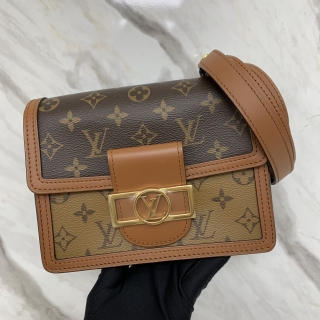 LOUIS VUITTON BAG MONOGRAM M45959 MINI DAUPHINE