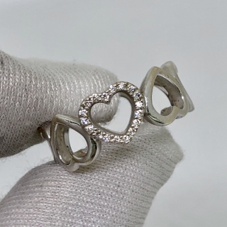 TIFFANY FINE JEWELRY RING WG750 METRO HEARTS W/DIAMONDS 3.92G