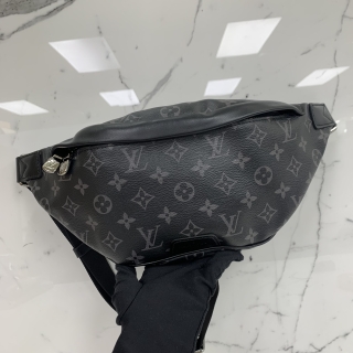 LOUIS VUITTON BAG MONOGRAM ECLIPSE M44336 DISCOVERY BUMBAG RFID