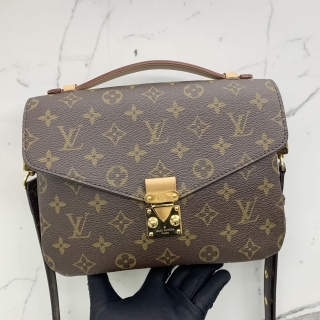 LOUIS VUITTON BAG MONOGRAM M44875 POCHETTE METIS 2WAY RFID DR0241