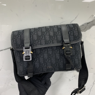 DIOR BAG OBLIQUE 1ESPO333YKY DIOR HIT THE ROAD MESSENGER BAG WITH FLAP 88-BO★1204