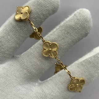 VAN CLEEF & ARPELS FINE JEWELRY BRACELET ALHAMBRA  VINTAGE 5 MOTIF YG750 GUILLOCHE 19.3G FULLSET 2021 JC795668