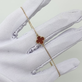 VAN CLEEF & ARPELS FINE JEWELRY BRACELET SWEET ALHAMBRA 1 MOTIF CARNELIAN RG750 1.84G BRACELET ONLY JB987671