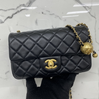 CHANEL BAG LAMBSKIN AS1787 MATELASSE CHAIN SHOULDER COCO CRUSH 20CM MINI RECTANGLE BLACK GHW MICROCHIP