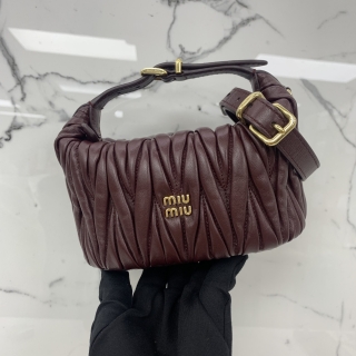 MIU MIU BAG 5NE026 MATELASSÉ LEATHER 2WAY HANDBAG MAROON