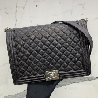 CHANEL BAG BOY 30CM CAVIAR SKIN CHAIN SHOULDER BLACK SHW/RHW NO.19 WC 19838398