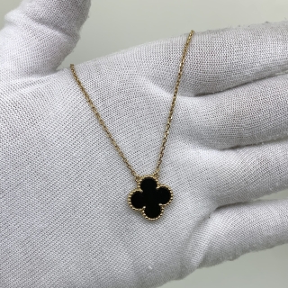 VAN CLEEF & ARPELS FINE JEWELRY NECKLACE 5.23G YG 750 VINTAGE ALHAMBRA ONYX FULLSET 2021 JB453142