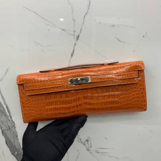 HERMES BAG KELLY CUT SHINY POROSUS R STAMP