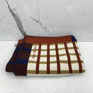 HERMES SCARF BLANKET CHEVAL AU BOX 100% CASHMERE 145CM X 195 CM