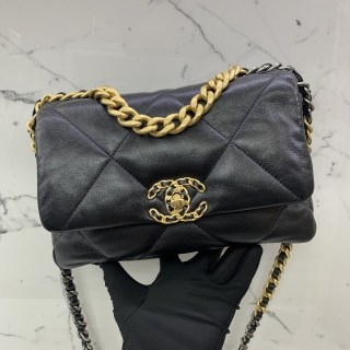 CHANEL BAG LAMBSKIN AS1160 CHANEL19 GHW SMALL BLACK W/CARD NO.30 30974659