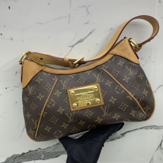LOUIS VUITTON BAG MONOGRAM M56384  THAMES PM AR3150
