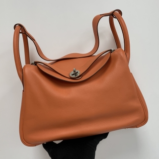 HERMES BAG LINDY 30 SWIFT PHW □Q STAMP